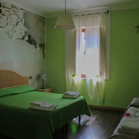 Casa Margherita Селлия-Марина